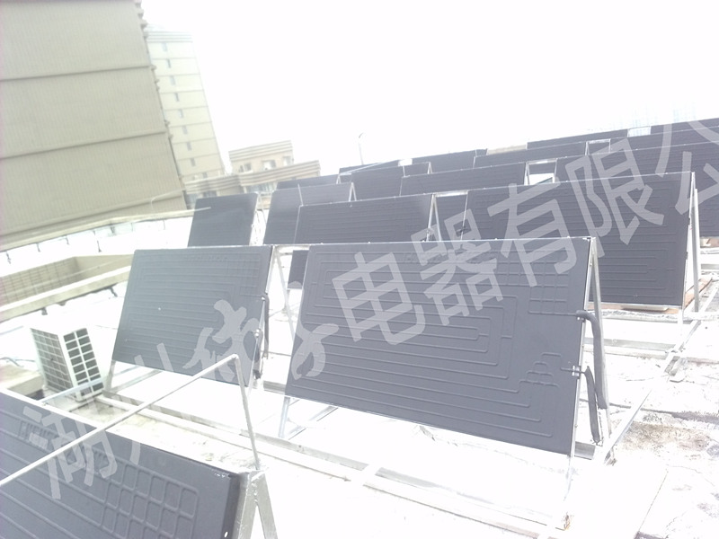 合肥高层的太阳能异聚态热利用系统