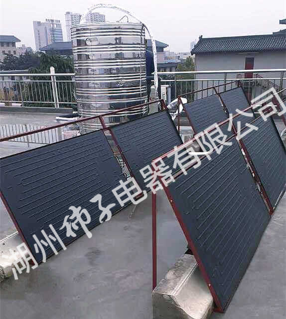 陕西的宾馆太阳能异聚态中央热水系统